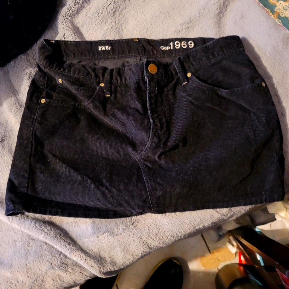 Corduroy mini skirt